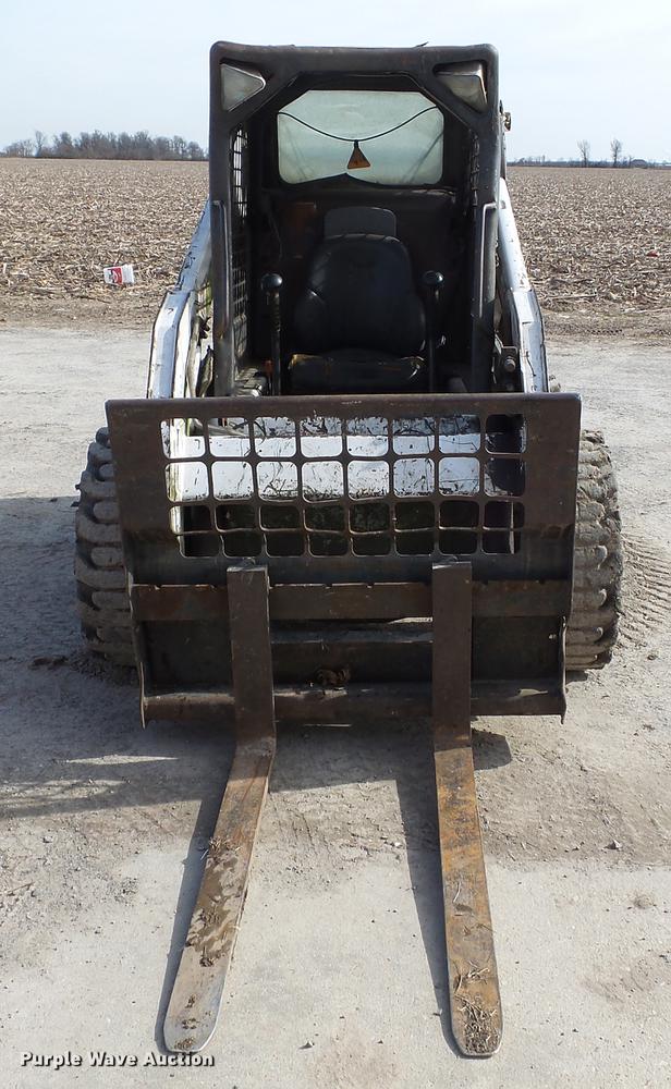 image for item DD2358 2005 Bobcat S185 skid steer