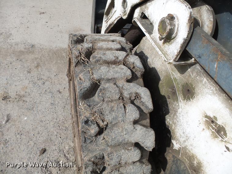 image for item DD2358 2005 Bobcat S185 skid steer