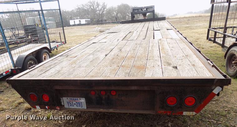 image for item DD3579 2000 Sure Pull equipment trailer