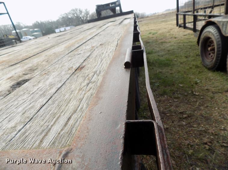 image for item DD3579 2000 Sure Pull equipment trailer