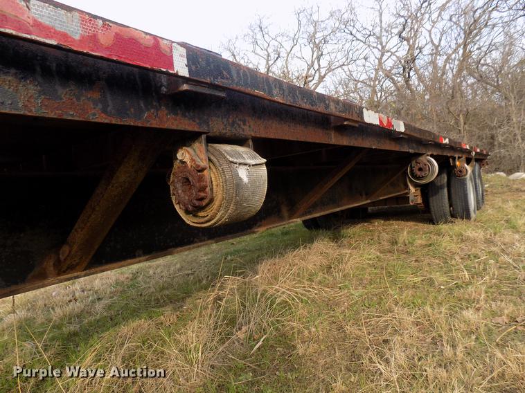 image for item DD3579 2000 Sure Pull equipment trailer