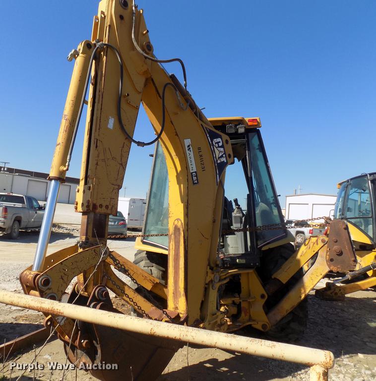 image for item DD3584 2004 Caterpillar 420D backhoe