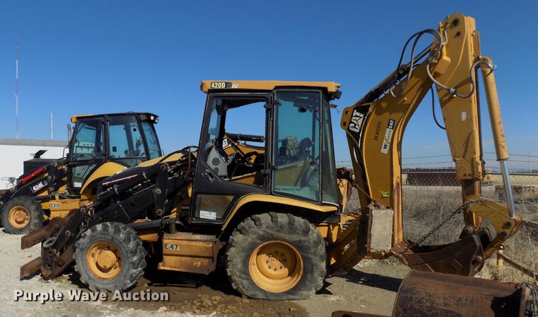 image for item DD3584 2004 Caterpillar 420D backhoe