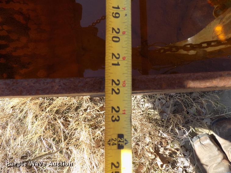 image for item DD3584 2004 Caterpillar 420D backhoe