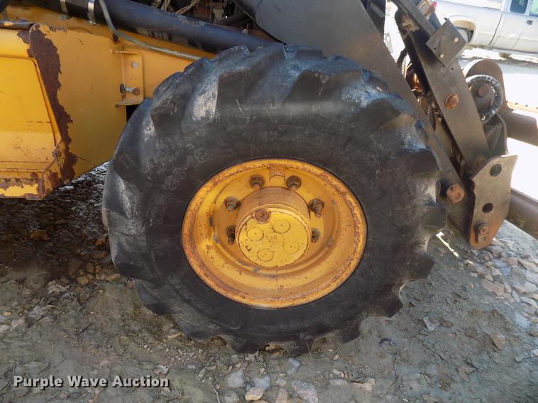 image for item DD3584 2004 Caterpillar 420D backhoe