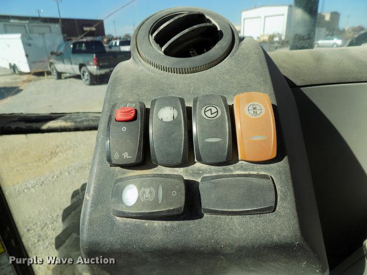 image for item DD3585 2006 Caterpillar 420E IT backhoe