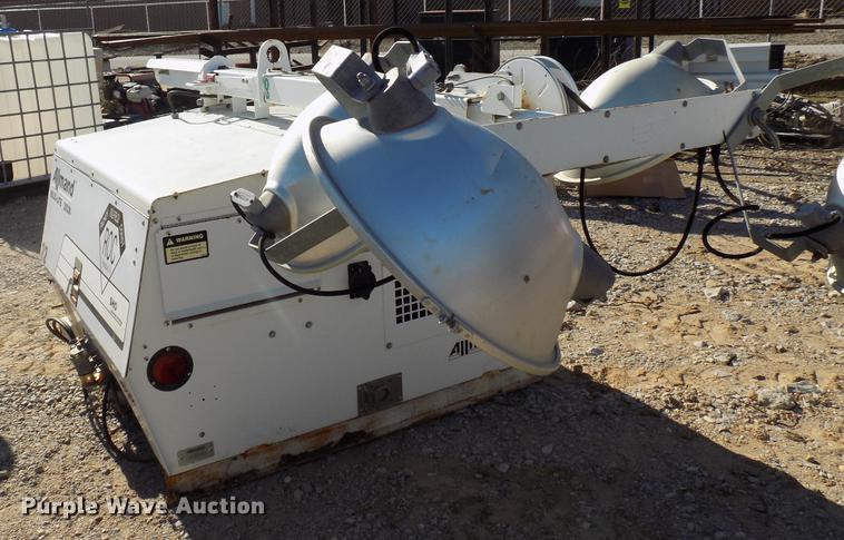 image for item DD3591 Allmand Max Lite 20330 light plant