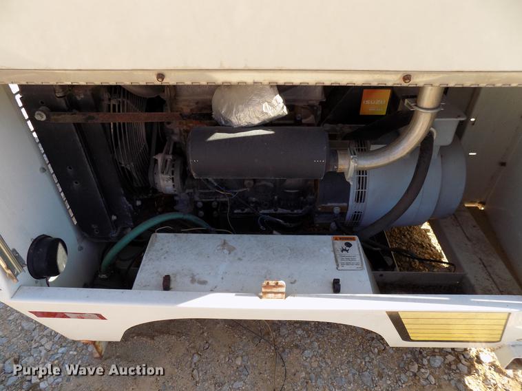 image for item DD3591 Allmand Max Lite 20330 light plant