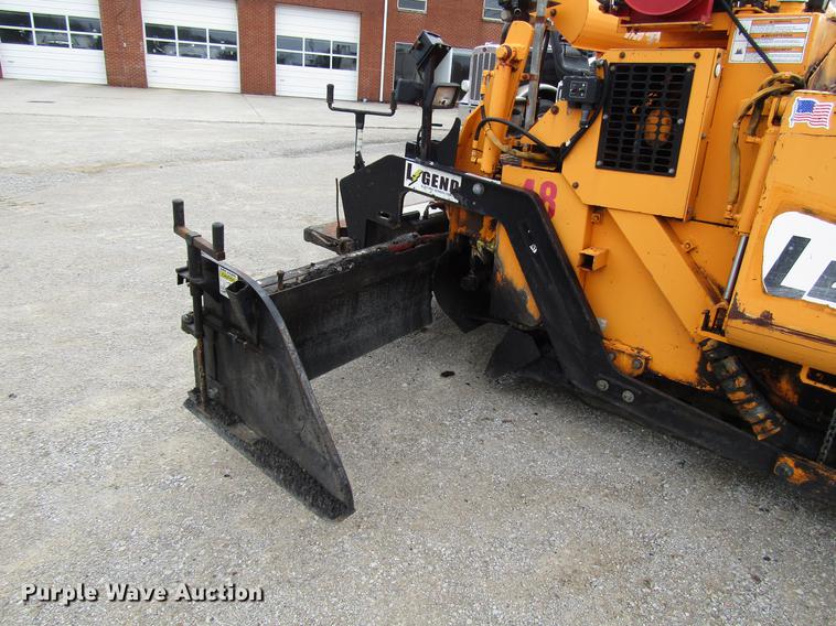 image for item DD4437 2006 LeeBoy 8515 paver