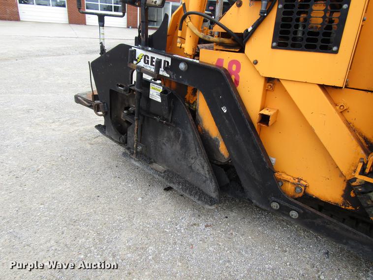 image for item DD4437 2006 LeeBoy 8515 paver