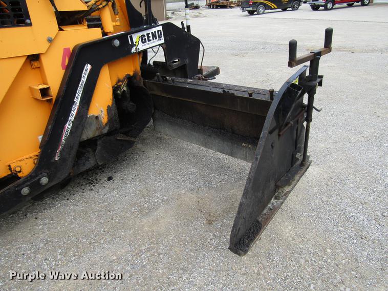 image for item DD4437 2006 LeeBoy 8515 paver