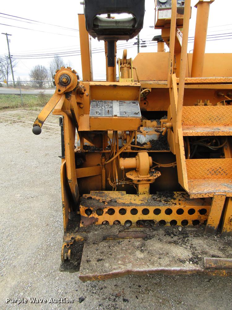 image for item DD4439 2000 Blaw Knox 161 paver