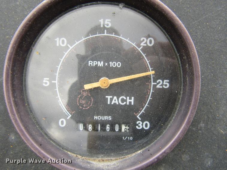 image for item DD4439 2000 Blaw Knox 161 paver