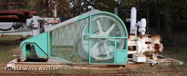 image for item DD5345 Oil well mud pump