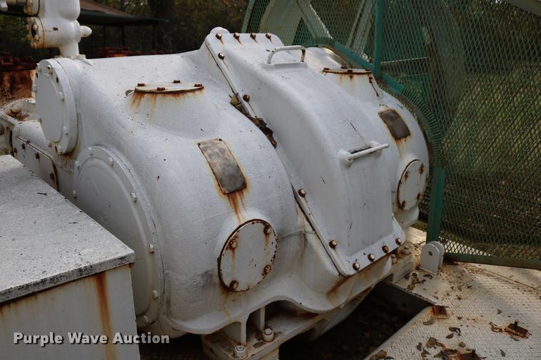 image for item DD5345 Oil well mud pump