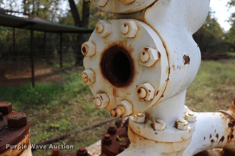 image for item DD5345 Oil well mud pump