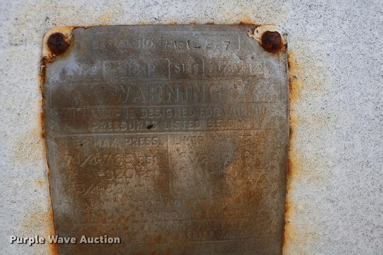 image for item DD5345 Oil well mud pump