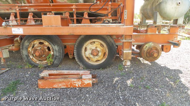 image for item DE4930 1973 Ross 250-8 Mobiliner Central Mix concrete plant