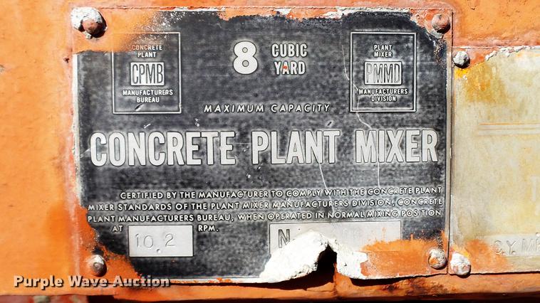 image for item DE4930 1973 Ross 250-8 Mobiliner Central Mix concrete plant