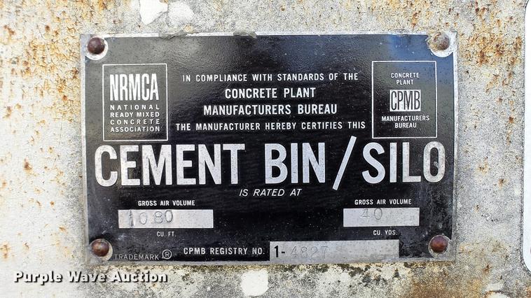 image for item DE4931 1990 Ross 135-10 Uniplant Central Mix concrete plant