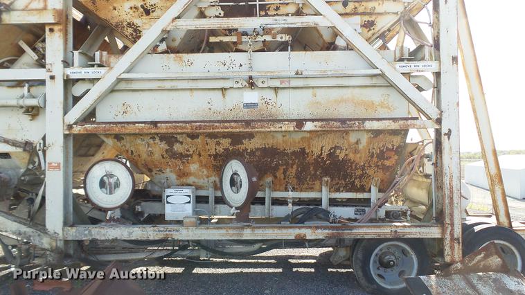 image for item DE4931 1990 Ross 135-10 Uniplant Central Mix concrete plant