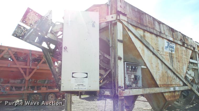 image for item DE4931 1990 Ross 135-10 Uniplant Central Mix concrete plant