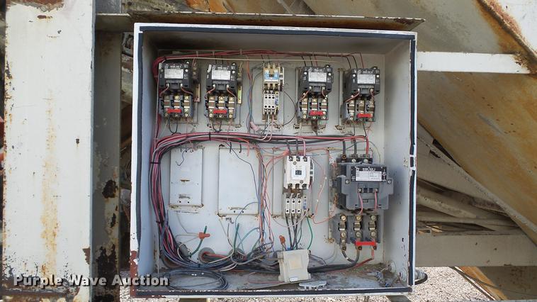 image for item DE4931 1990 Ross 135-10 Uniplant Central Mix concrete plant