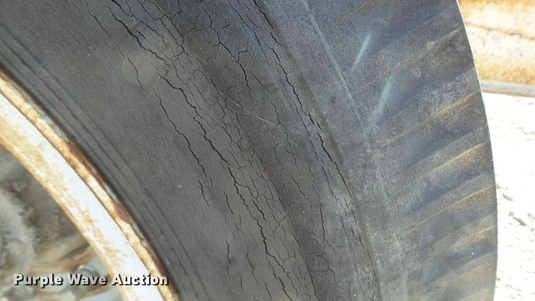 image for item DE4931 1990 Ross 135-10 Uniplant Central Mix concrete plant