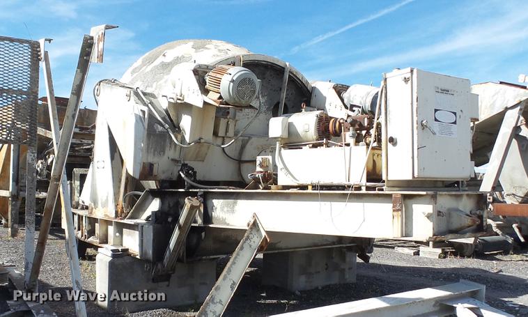 image for item DE4931 1990 Ross 135-10 Uniplant Central Mix concrete plant