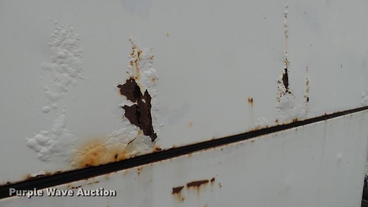 image for item DE4952 1995 Ford CF7000 street sweeper