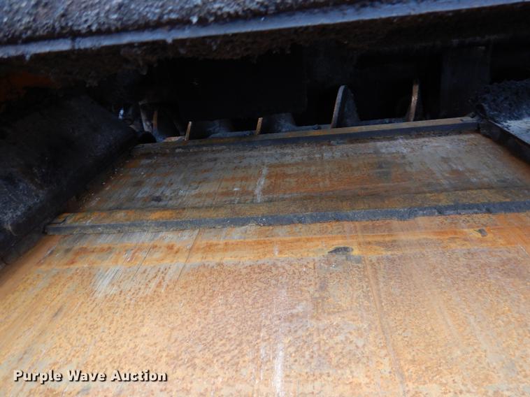 image for item DE6002 2008 LeeBoy 8515 paver