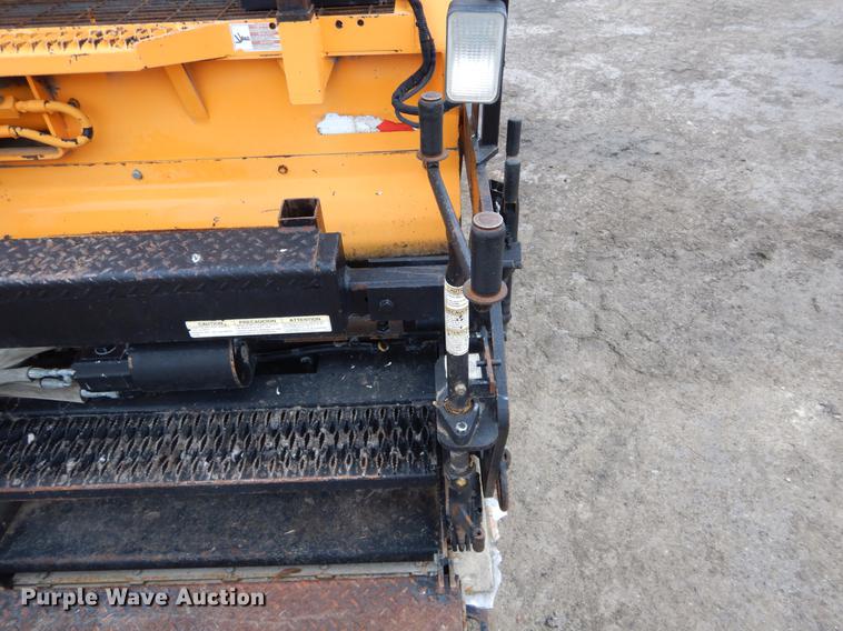 image for item DE6002 2008 LeeBoy 8515 paver