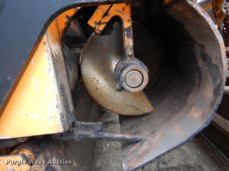 image for item DE6002 2008 LeeBoy 8515 paver