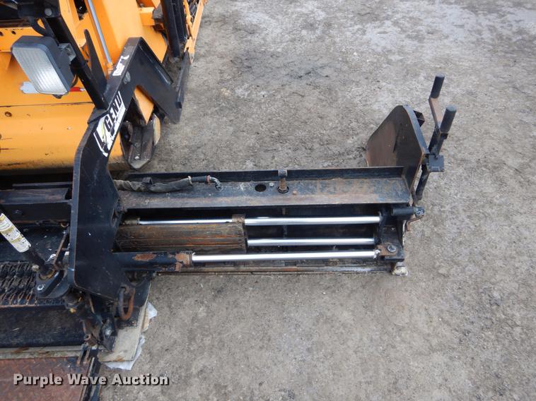 image for item DE6002 2008 LeeBoy 8515 paver