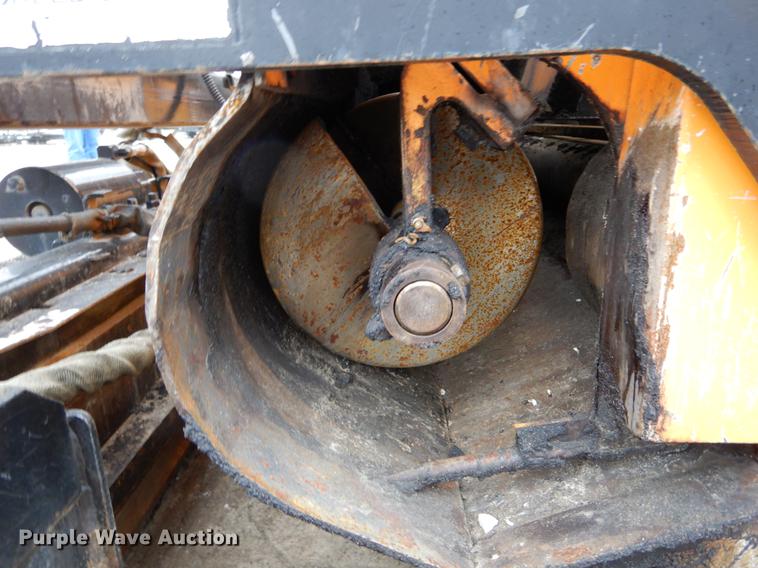 image for item DE6002 2008 LeeBoy 8515 paver