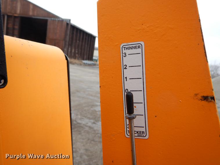 image for item DE6002 2008 LeeBoy 8515 paver