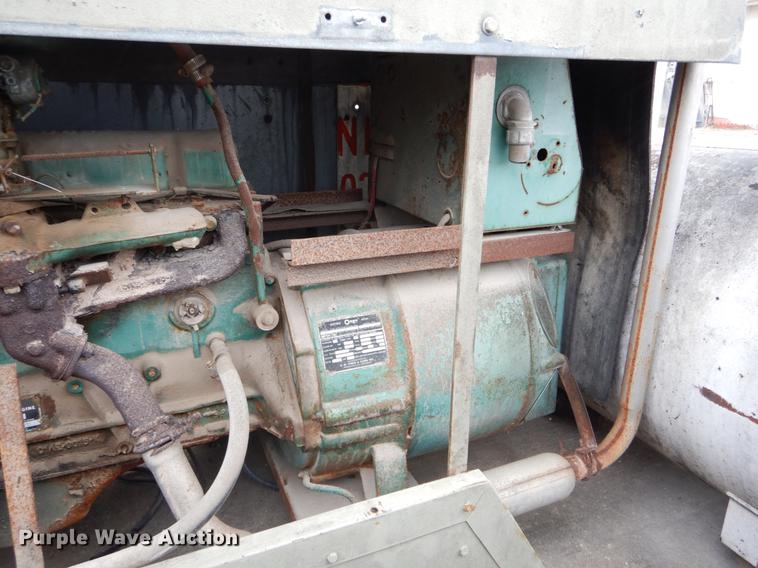 image for item DE6004 Onan generator