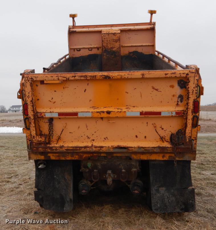 image for item DE6006 2002 International 2554 dump truck