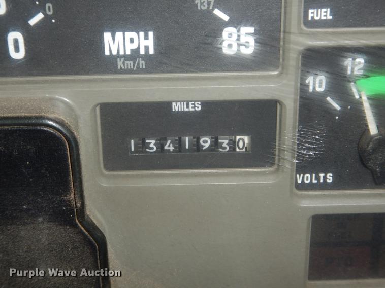 image for item DE6006 2002 International 2554 dump truck