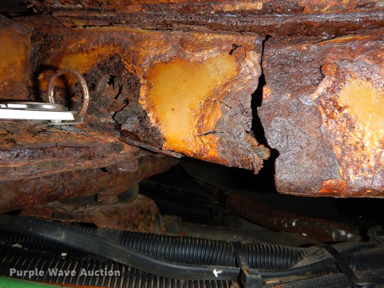 image for item DE6006 2002 International 2554 dump truck