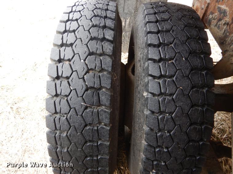 image for item DE6006 2002 International 2554 dump truck