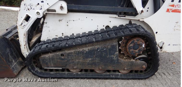 image for item DE6008 2005 Bobcat T190 skid steer
