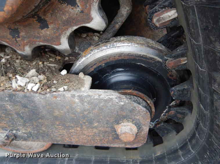 image for item DE6008 2005 Bobcat T190 skid steer