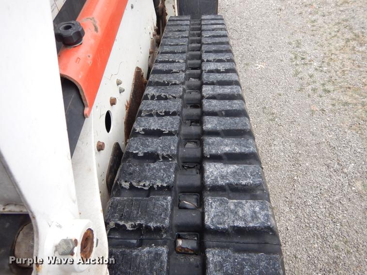 image for item DE6008 2005 Bobcat T190 skid steer