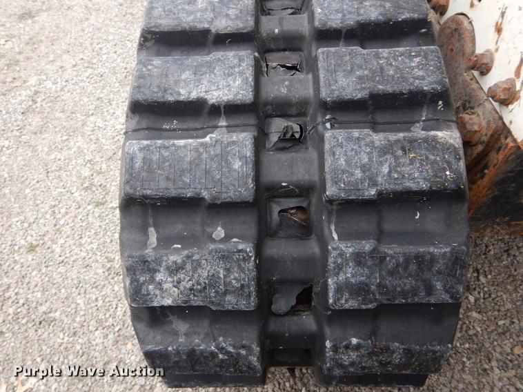 image for item DE6008 2005 Bobcat T190 skid steer