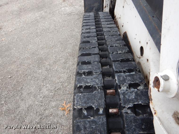 image for item DE6008 2005 Bobcat T190 skid steer