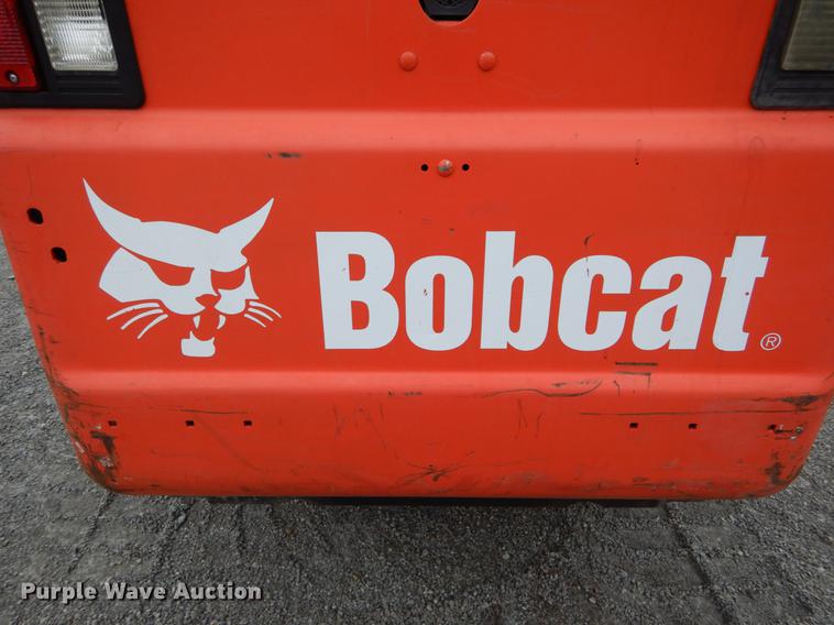 image for item DE6008 2005 Bobcat T190 skid steer