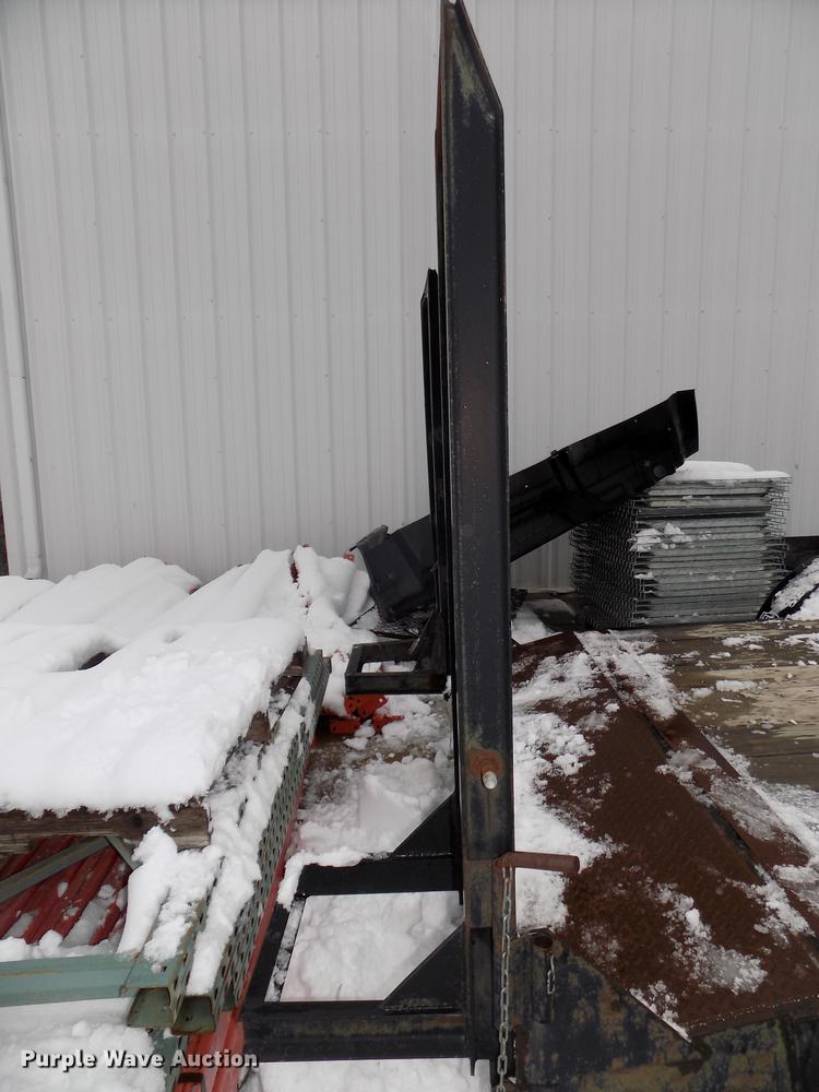 image for item DE7558 1999 Fastline utility trailer