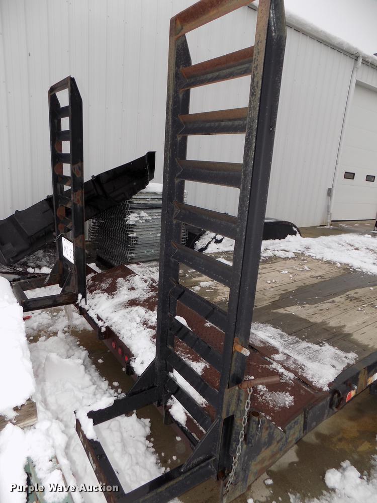 image for item DE7558 1999 Fastline utility trailer