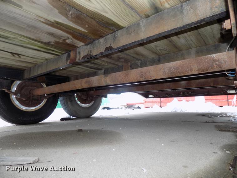image for item DE7558 1999 Fastline utility trailer